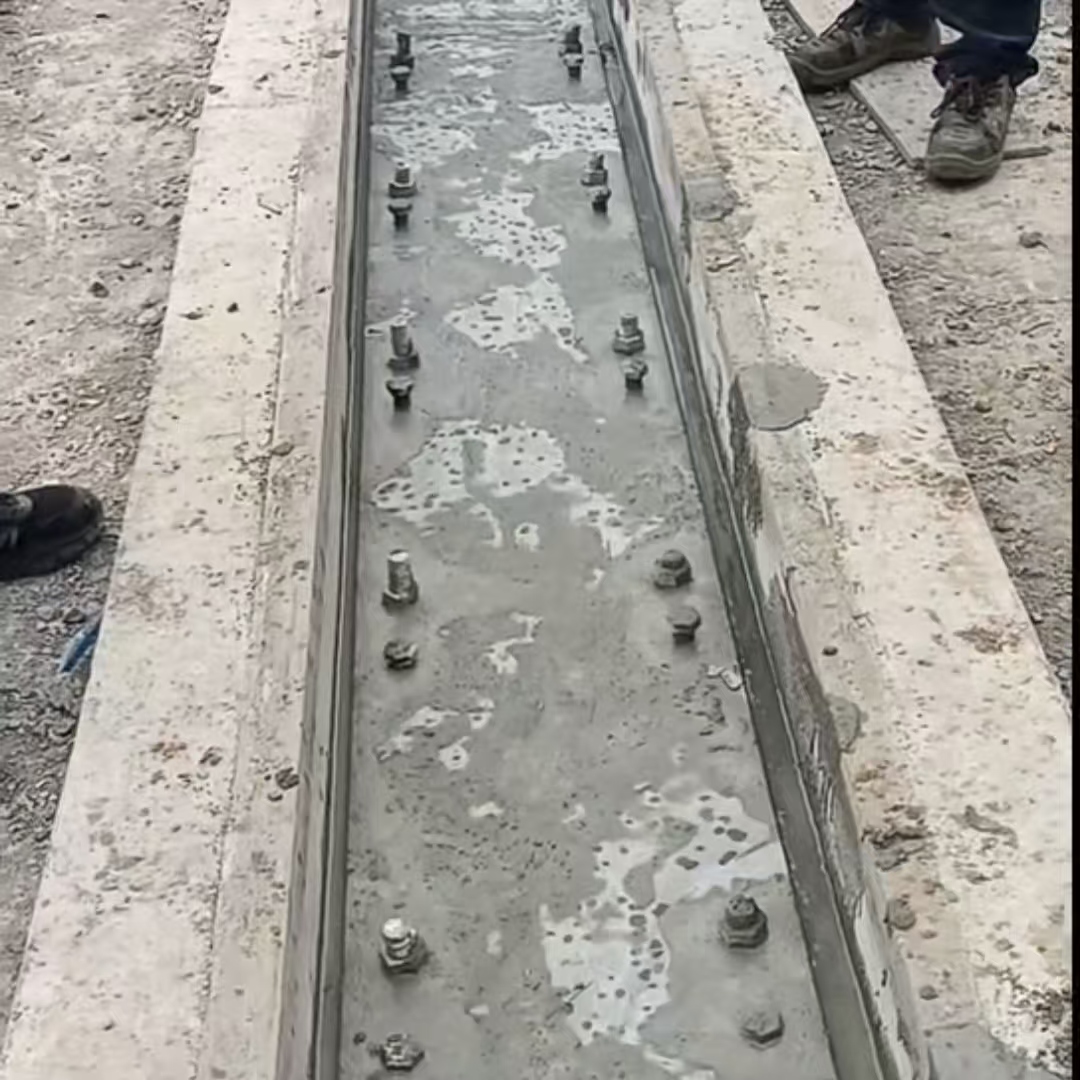 普陀环氧树脂轨道胶泥是什么？用在哪里？